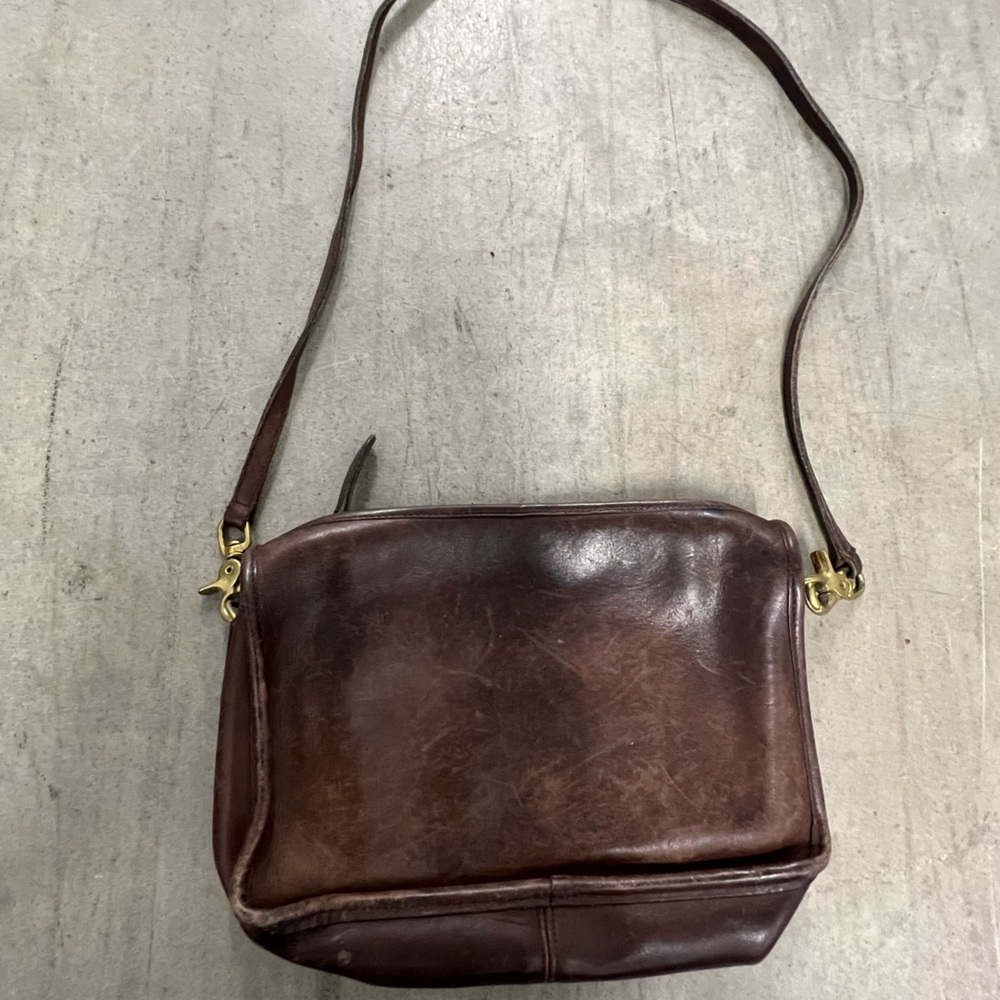 Vintage 70's COACH Brown Leather Purse Crossbody Shoulder Strap Tag USA Rare